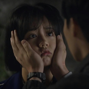 国产边摸边吃奶边做爽视频
